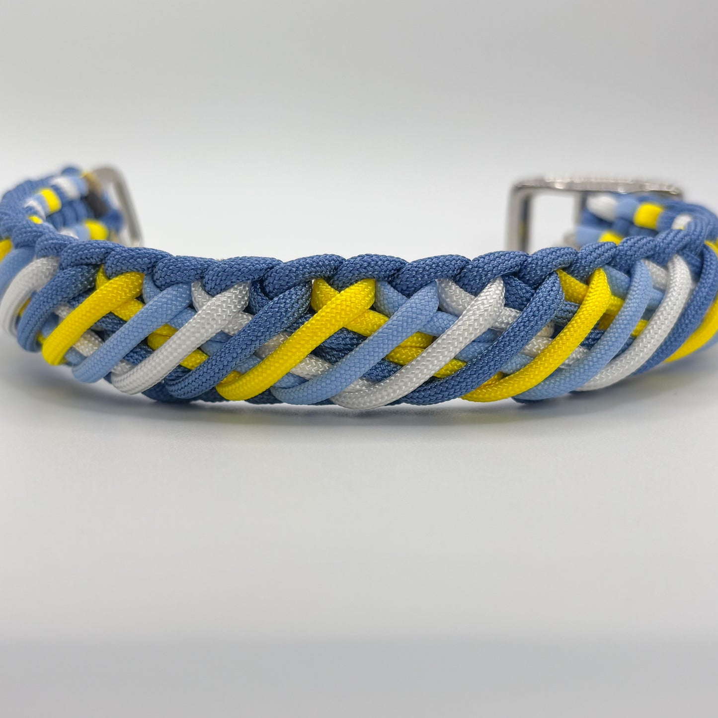 Camilla Paracord