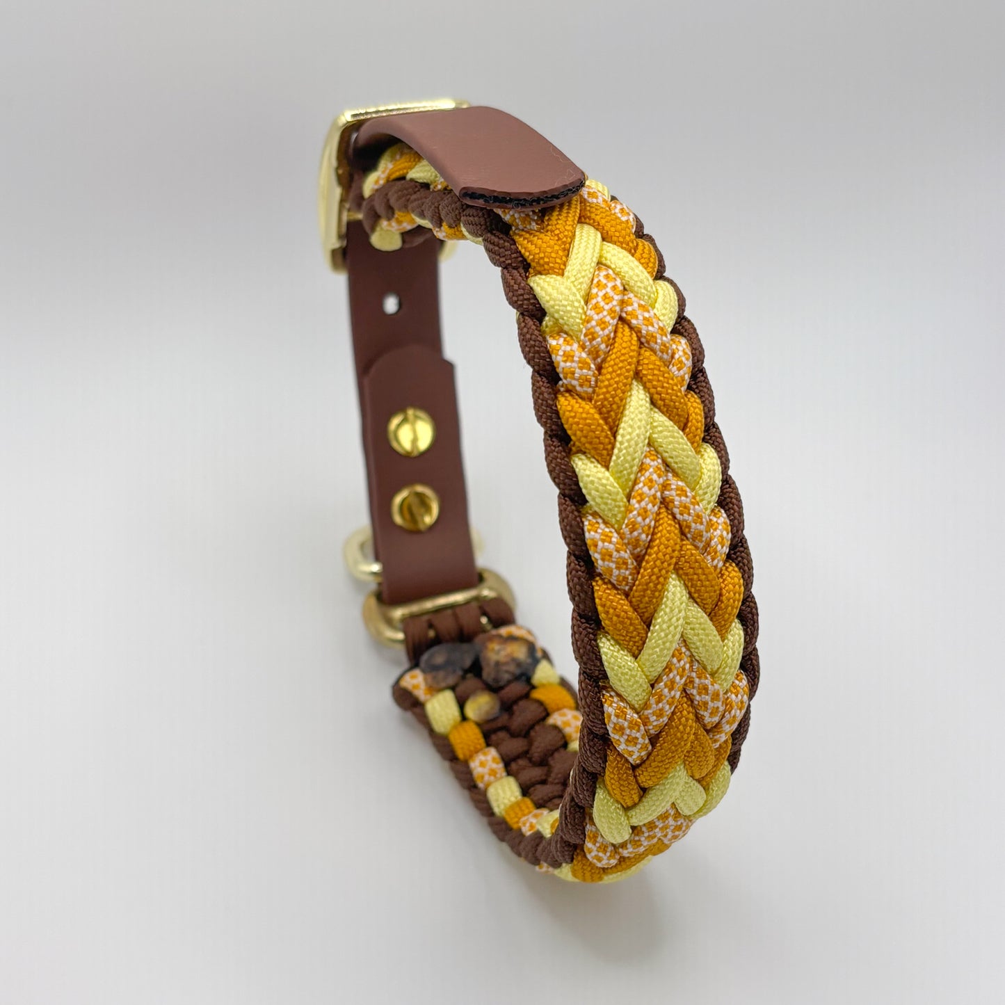 Luna Paracord